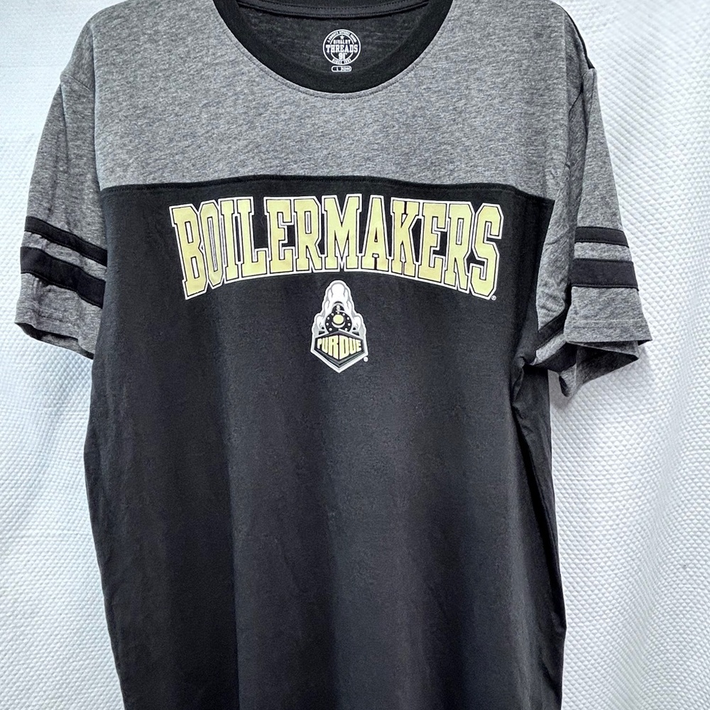 Rivalry Threads BOILERMAKERS Purdue Gray and Black Short Sleeve Tee Large
